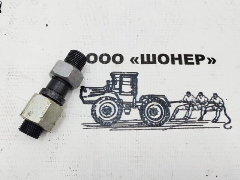 Шпилька 2ПТС-4 М18*1,5 (8шп) в сб с гайками левая